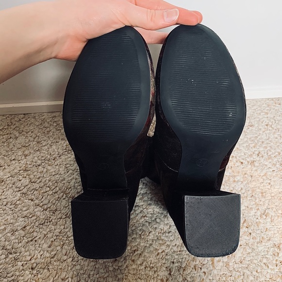 Floral print velour A New Day high heel booties. - Picture 8 of 8